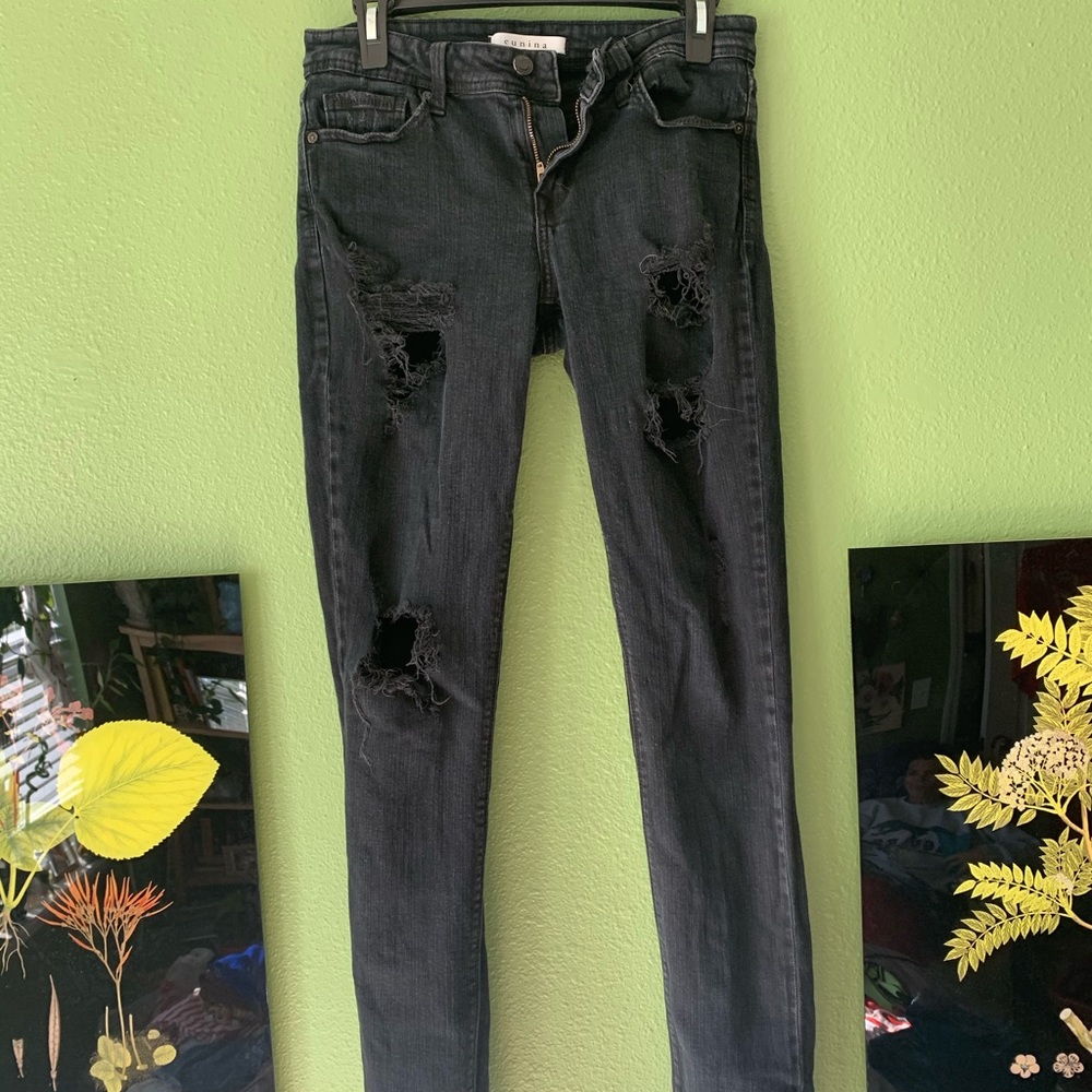 Ripped jeans